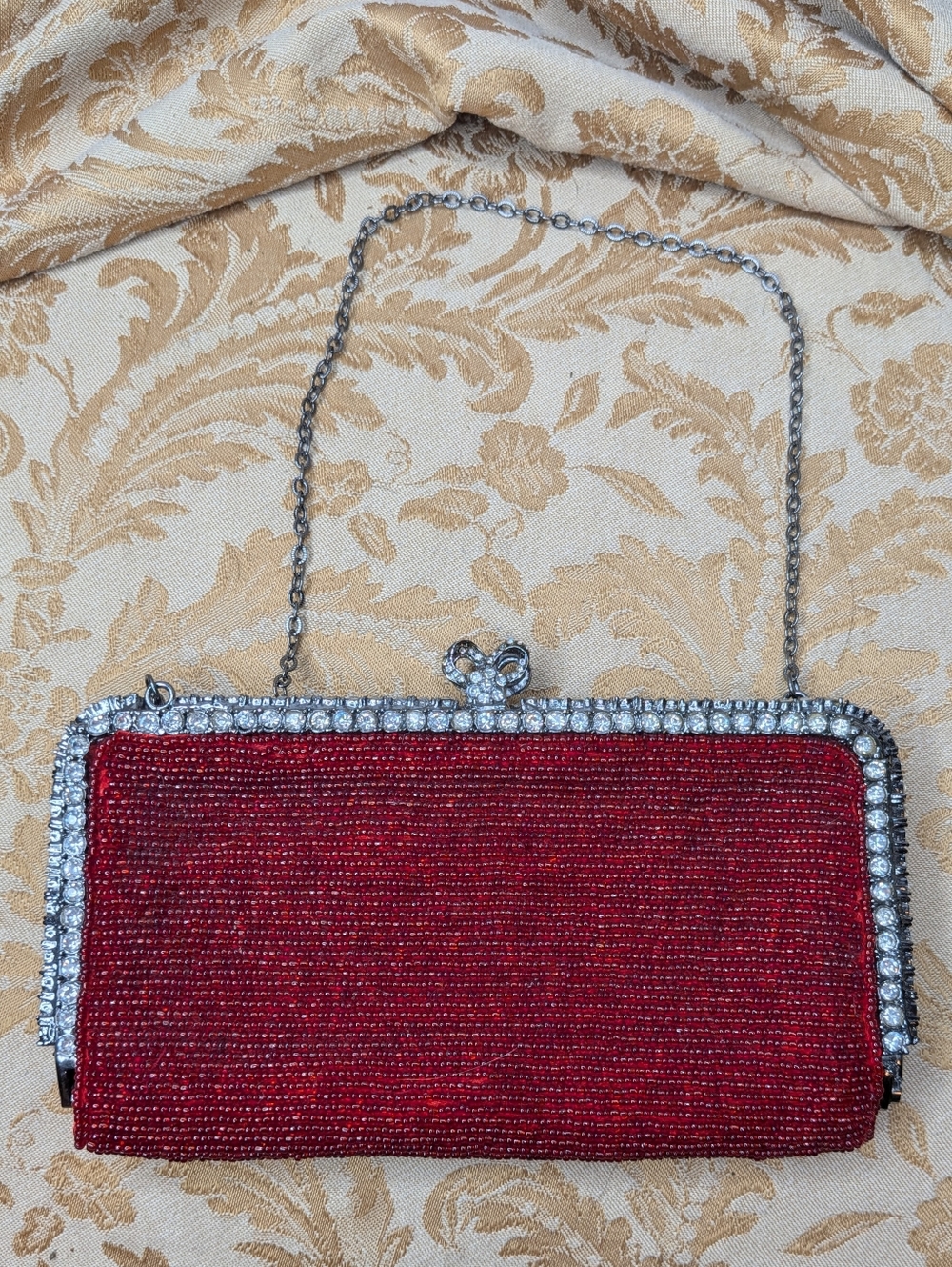 Red Beaded Fancy Clutch Purse Rhinestone Accent Kisslock Closure Chain Strap